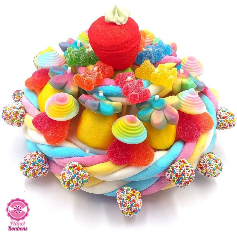 Gateau de bonbons arc-en-ciel